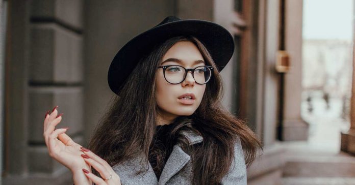 Ten-Tips-For-People-Who-Wear-Glasses