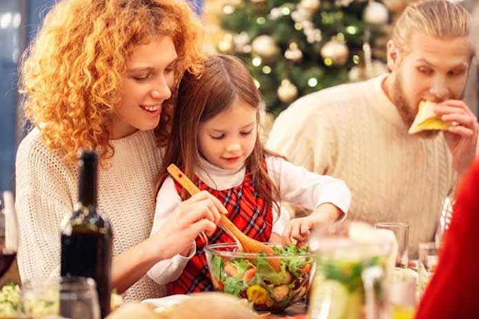 7-Ways-To-Make-Eating-Healthy-Simple-During-The-Holidays
